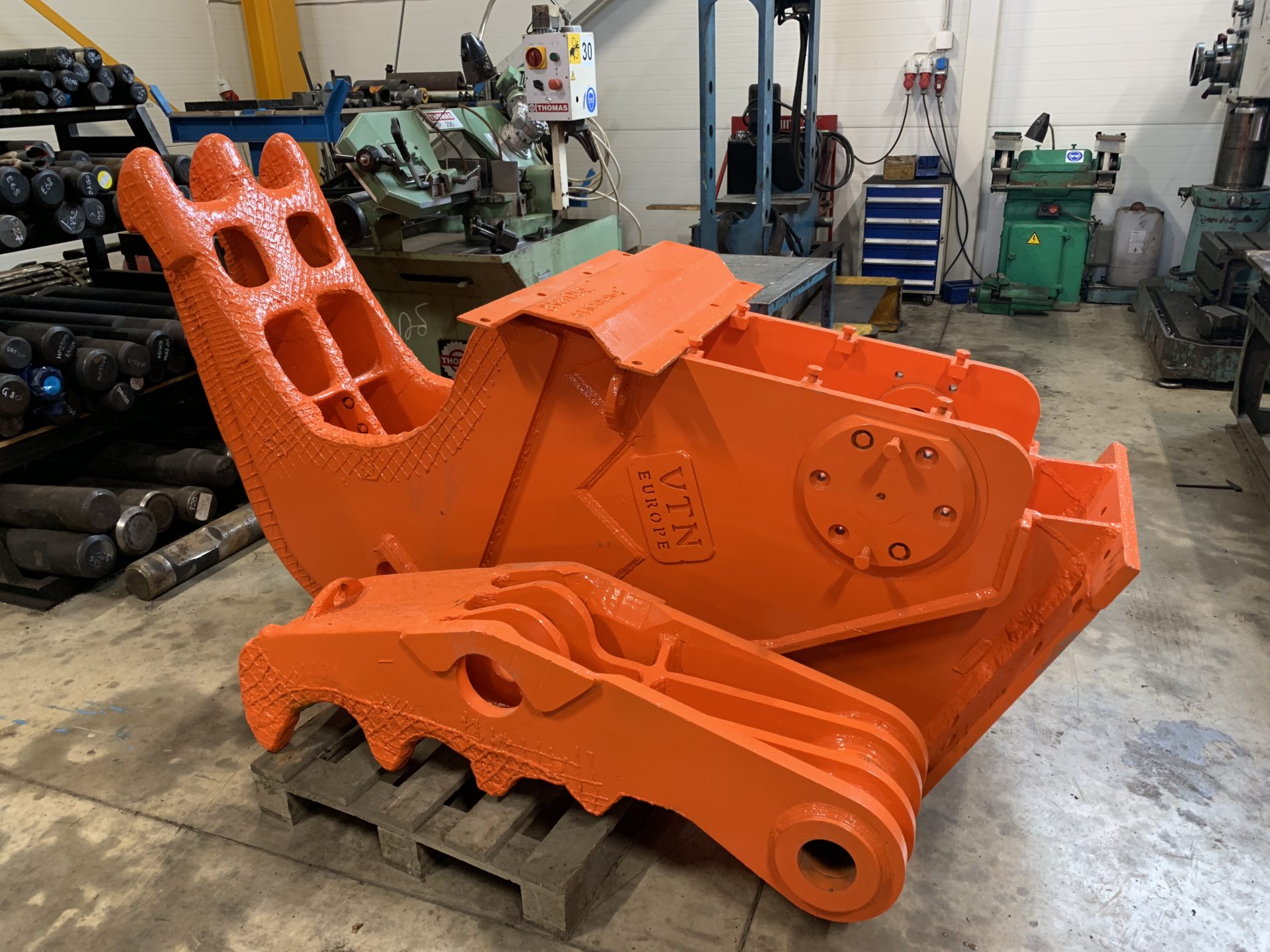 VTN pulverizer, jaws rebuilt
